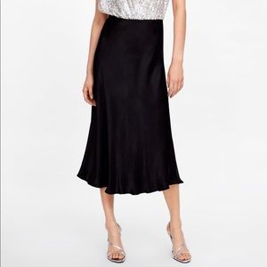 Zara black satin skirt NWT
